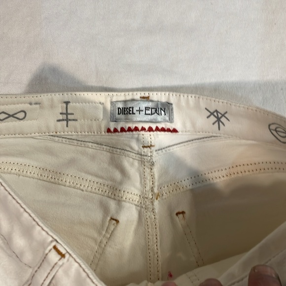 Diesel + Edun Ed-Esyl White Shorts SZ 27 - Picture 3 of 7